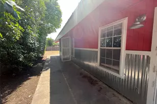 2201 S Church St, Georgetown, TX 78626 - Photo 7