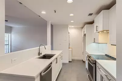 1704 West Avenue #106, Austin, TX 78701 - Photo 15