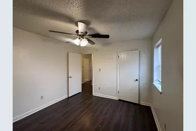 413 Magnolia Street, Bastrop, TX 78602 - Photo 13