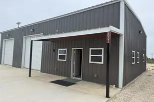 10141 Cr 310 County Road 310 Rd, Jarrell, TX 76537 - Photo 1