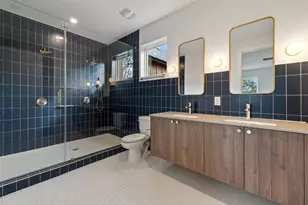 732 Springdale Rd, Austin, TX 78702 - Photo 3