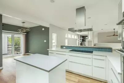 304 Palos Verdes Drive, Lakeway, TX 78734 - Photo 29