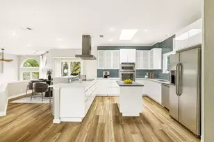 304 Palos Verdes Dr, Lakeway, TX 78734 - Photo 9