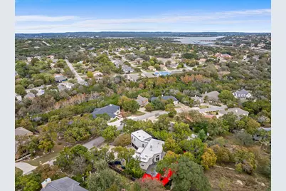 304 Palos Verdes Drive, Lakeway, TX 78734 - Photo 37