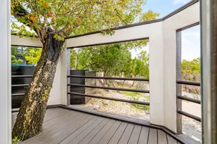 304 Palos Verdes Dr, Lakeway, TX 78734 - Photo 13