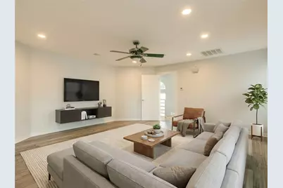 304 Palos Verdes Drive, Lakeway, TX 78734 - Photo 19