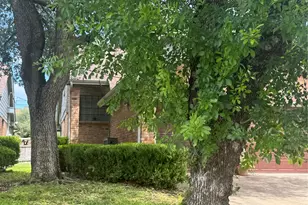 8502 Cima Oak Ln, Austin, TX 78759 - Photo 3