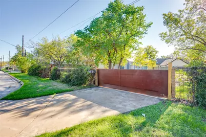 2713 Sweeney Lane, Austin, TX 78723 - Photo 3
