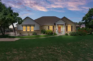 152 Whitney Woods Cir, Georgetown, TX 78633 - Photo 1