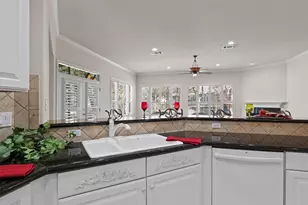 102 Branding Iron Cove, Georgetown, TX 78633 - Photo 17