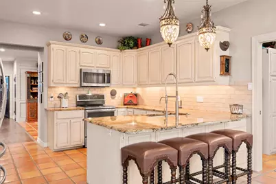 5229 Hupedo Ranch Road, Spicewood, TX 78669 - Photo 15