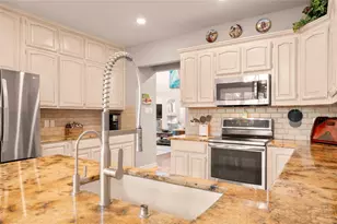 5229 Hupedo Ranch Rd, Spicewood, TX 78669 - Photo 17