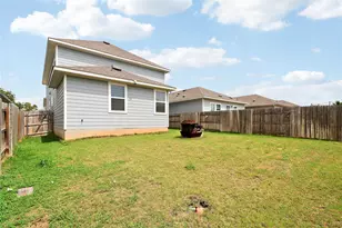 33 Bent Trl Ln, Georgetown, TX 78628 - Photo 19