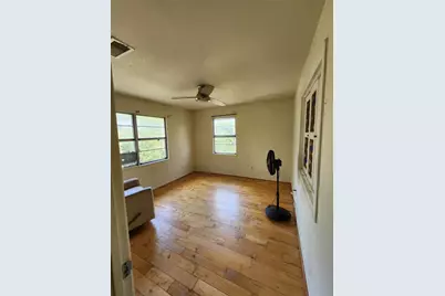 304 Monte Vista Drive, Burnet, TX 78611 - Photo 9