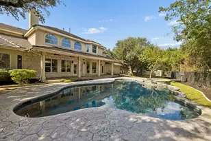 4 Mayleaf Cove, The Hills, TX 78738 - Photo 3