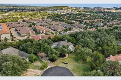 4 Mayleaf Cove, The Hills, TX 78738 - Photo 33