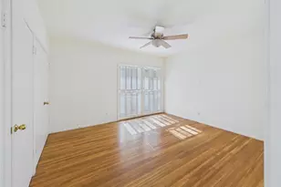 1202 Belmont Pkwy, Austin, TX 78705 - Photo 17