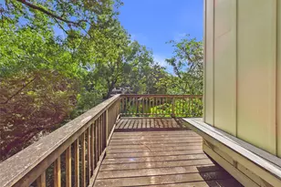 1202 Belmont Pkwy, Austin, TX 78705 - Photo 23