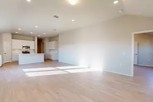 9221 Furman Dr, Austin, TX 78747 - Photo 9