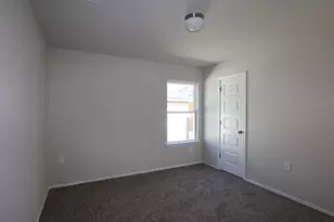 9221 Furman Dr, Austin, TX 78747 - Photo 9