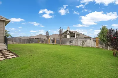 249 Tanda Lane, Hutto, TX 78634 - Photo 33