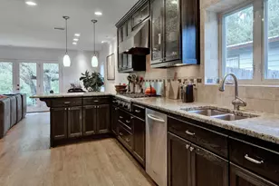 5018 Shoal Creek Blvd, Austin, TX 78756 - Photo 17