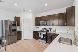220 Merrick Rd, Georgetown, TX 78628 - Photo 5