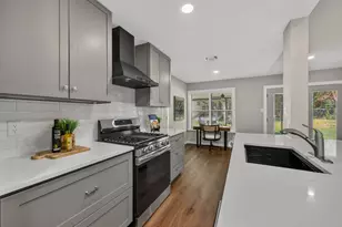 5912 Cherry Creek Dr, Austin, TX 78745 - Photo 9
