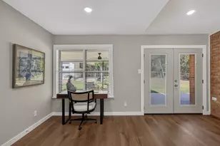 5912 Cherry Creek Dr, Austin, TX 78745 - Photo 11