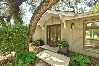 8608 Crest Ridge Circle, Austin, TX 78750 - Photo 7