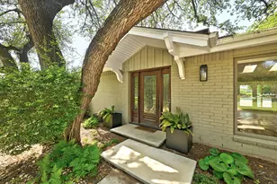8608 Crest Ridge Cir, Austin, TX 78750 - Photo 7