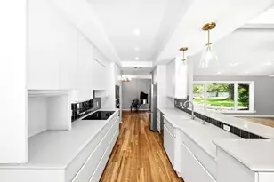 8608 Crest Ridge Cir, Austin, TX 78750 - Photo 13