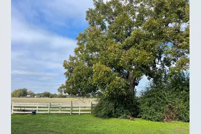 741A Muzny Road, La Grange, TX 78945 - Photo 9