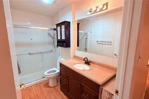 8404 Maine Dr, Austin, TX 78758 - Photo 15