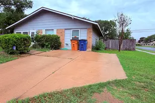 8404 Maine Dr, Austin, TX 78758 - Photo 3
