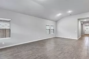 1941 Colonial Ave Ave, New Braunfels, TX 78130 - Photo 11