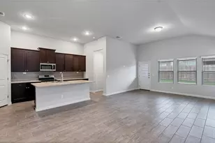 1941 Colonial Ave Ave, New Braunfels, TX 78130 - Photo 7