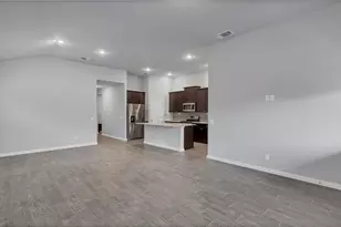 1941 Colonial Ave Ave, New Braunfels, TX 78130 - Photo 9