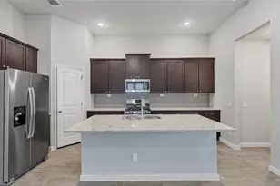 1941 Colonial Ave Ave, New Braunfels, TX 78130 - Photo 5