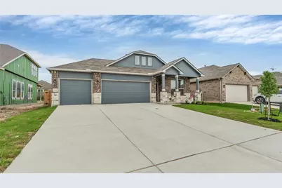 1941 Colonial Ave Avenue, New Braunfels, TX 78130 - Photo 3