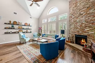 12001 Montclair Bend, Austin, TX 78732 - Photo 9