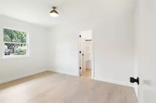7604 Islander Dr, Austin, TX 78749 - Photo 9
