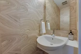 2301 S 5th St, Austin, TX 78704 - Photo 21