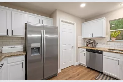 1170 Stone Forest Trail, Round Rock, TX 78681 - Photo 17