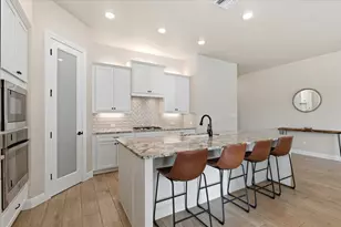 304 Morning Ridge Ct, Georgetown, TX 78628 - Photo 11