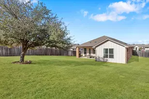 304 Morning Ridge Ct, Georgetown, TX 78628 - Photo 29