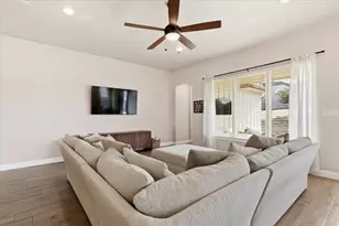 304 Morning Ridge Ct, Georgetown, TX 78628 - Photo 17