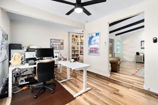 5203 Stone Gate Dr, Austin, TX 78721 - Photo 9