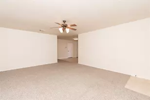 309 Ellis St, San Marcos, TX 78666 - Photo 5