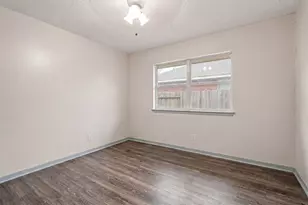 2406 Bucks Run, Austin, TX 78744 - Photo 19